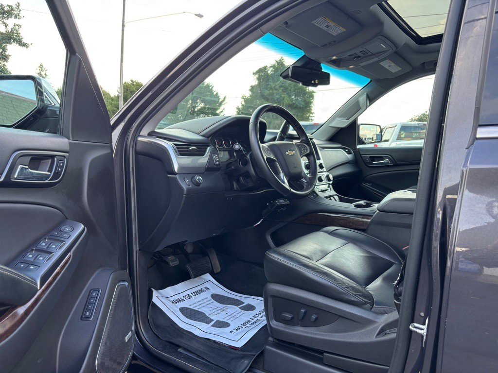 2017 Chevrolet Tahoe Image 18