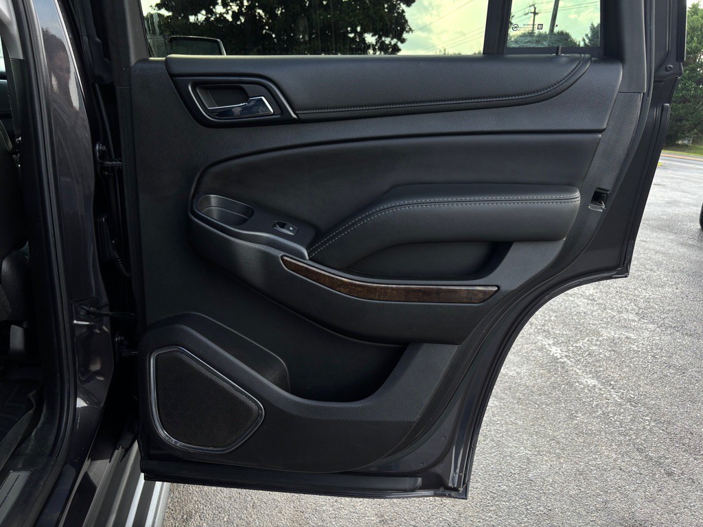 2017 Chevrolet Tahoe Image 35