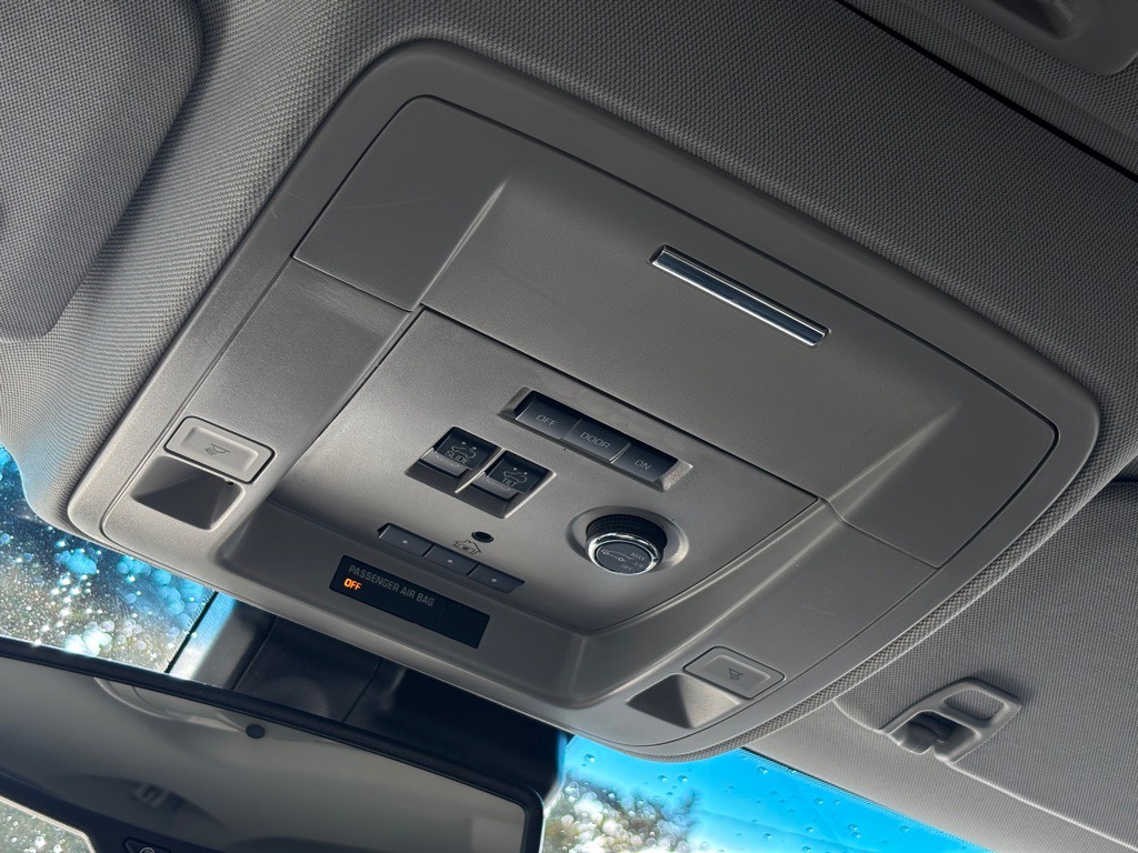 2017 Chevrolet Tahoe Image 60