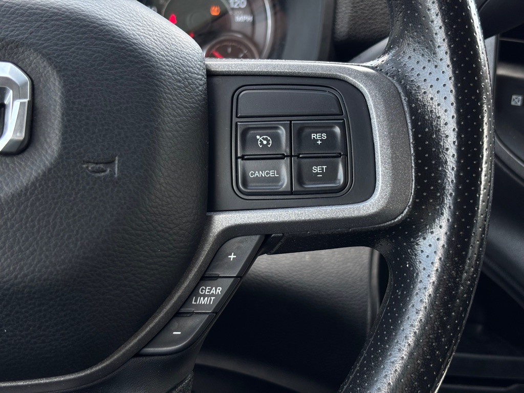 2020 RAM 2500 Image 37