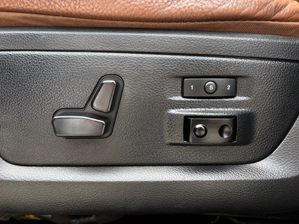 2017 RAM 3500 Image 21