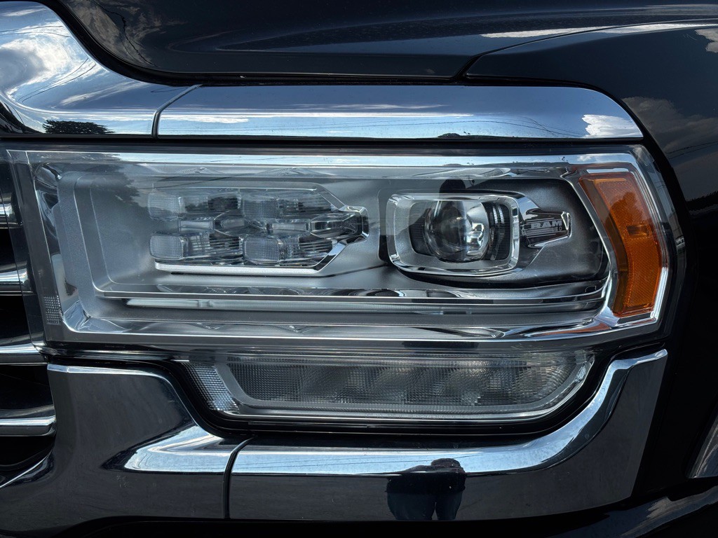 2020 RAM 3500 Image 10