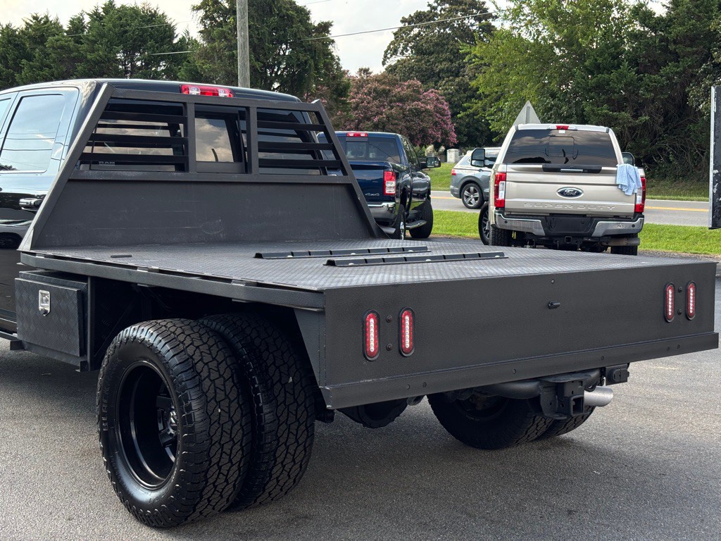 2020 RAM 3500 Image 17
