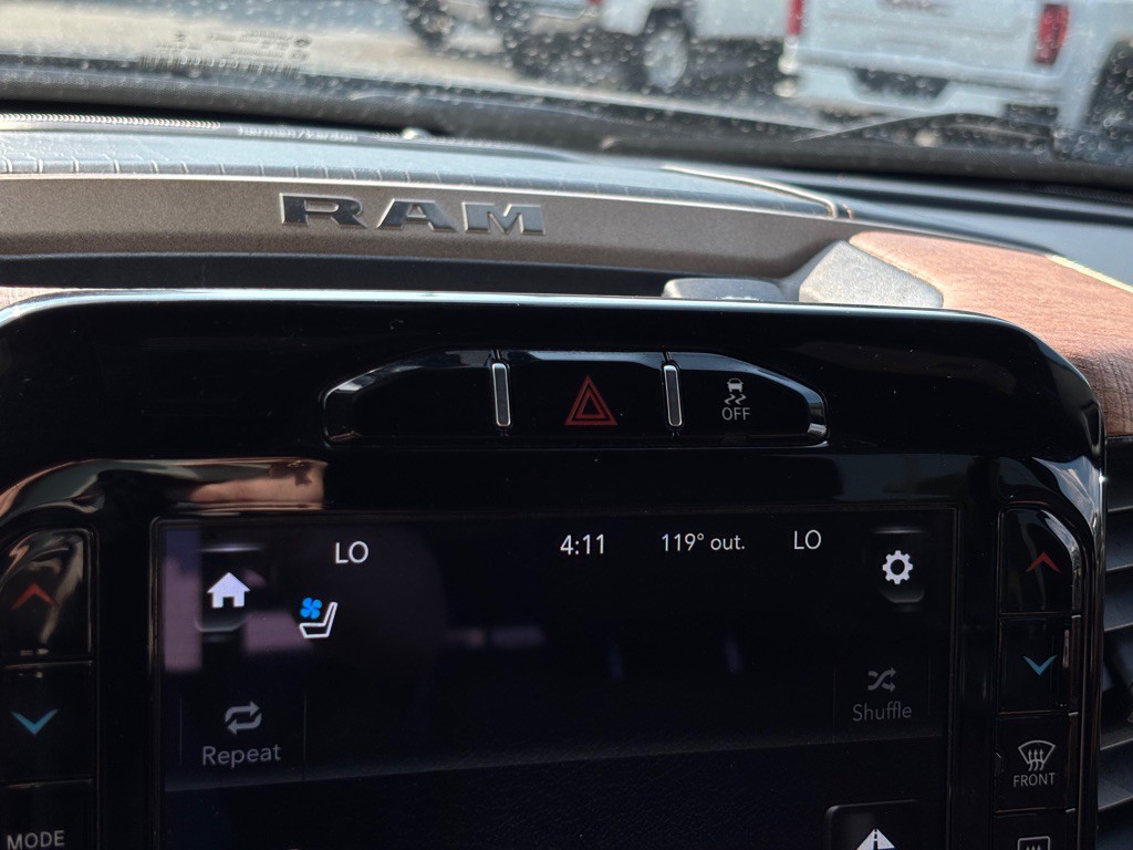 2020 RAM 3500 Image 64