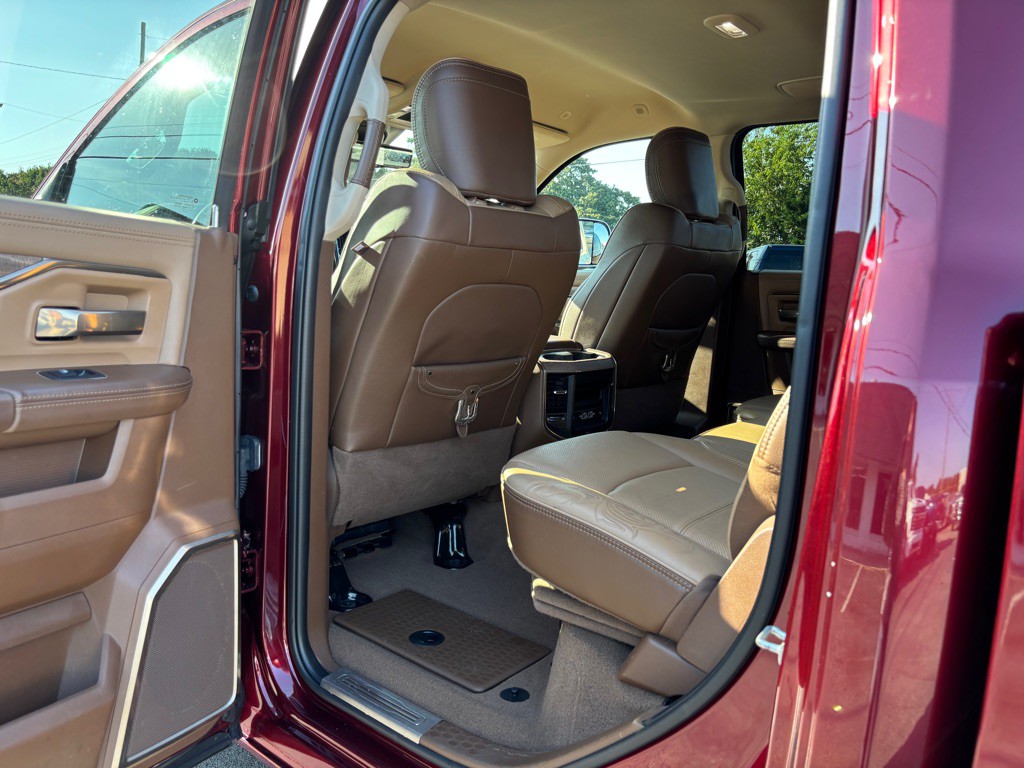 2021 RAM 3500 Image 33