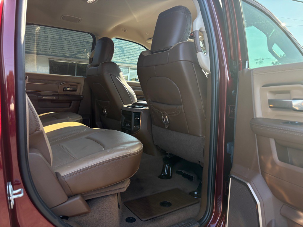 2021 RAM 3500 Image 40