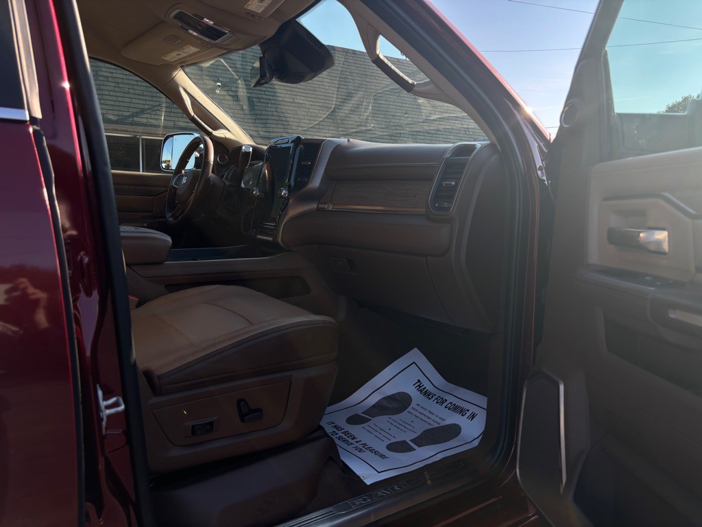2021 RAM 3500 Image 43