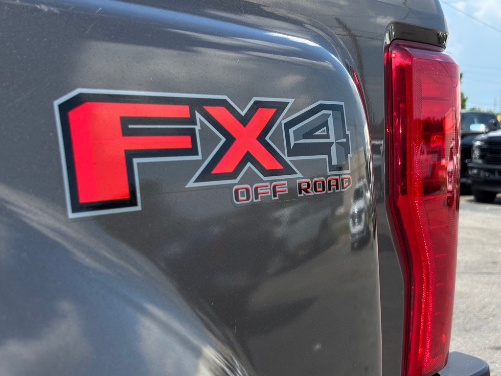 2018 Ford F-350 Image 13