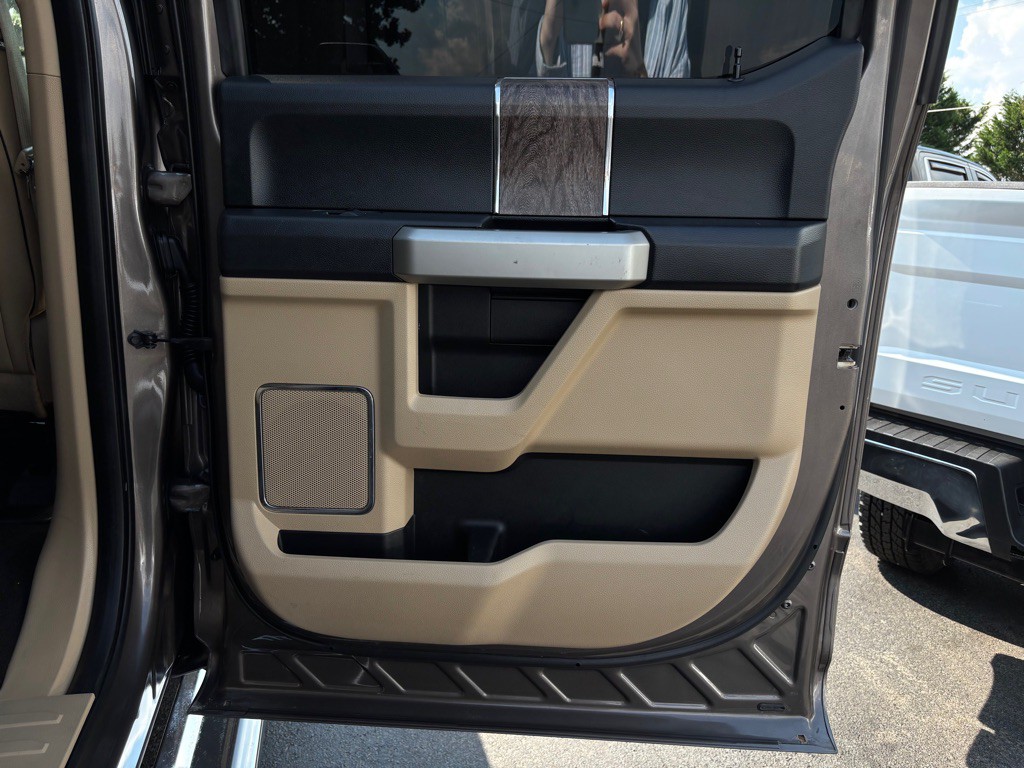 2018 Ford F-350 Image 27