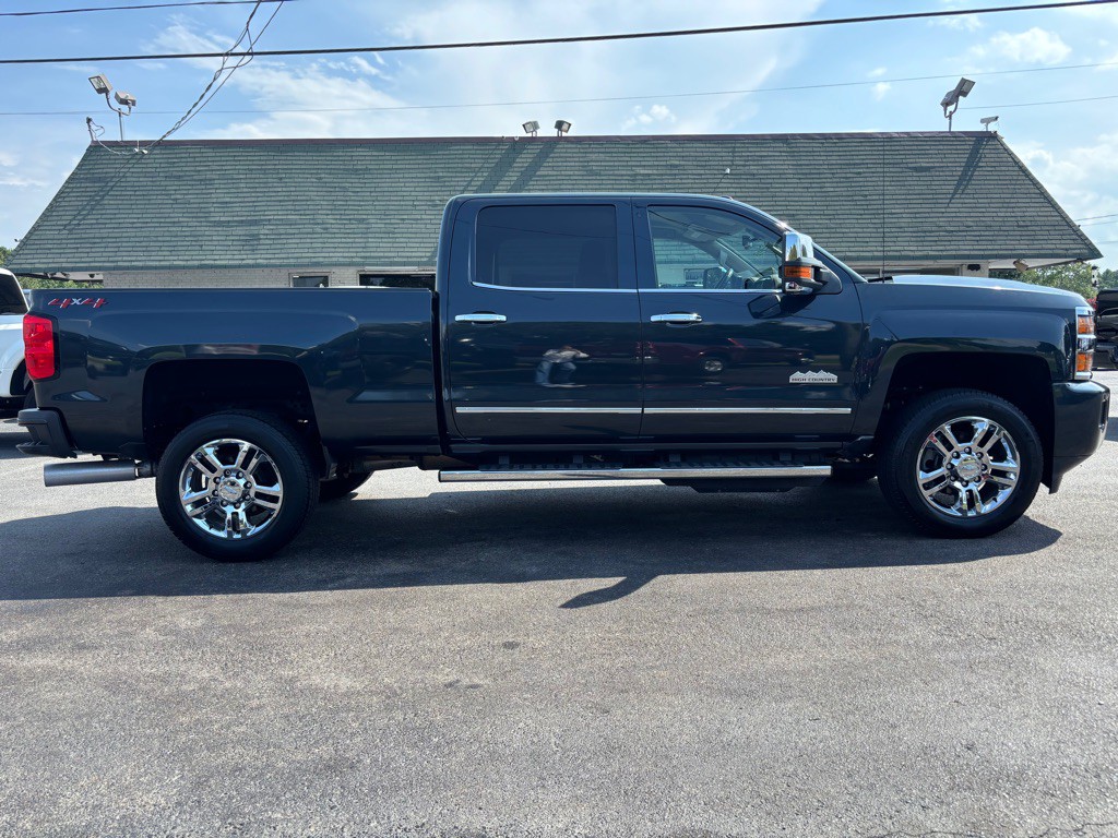 2018 Chevrolet Silverado 1500 Image 4
