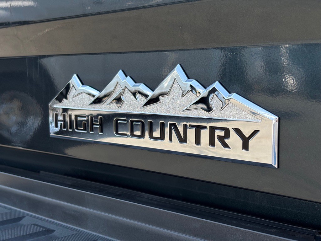 2018 Chevrolet Silverado 1500 Image 12