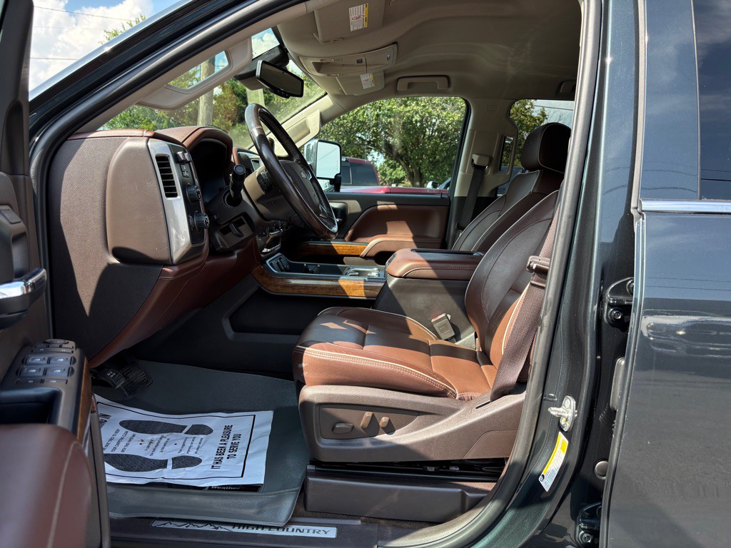 2018 Chevrolet Silverado 1500 Image 15