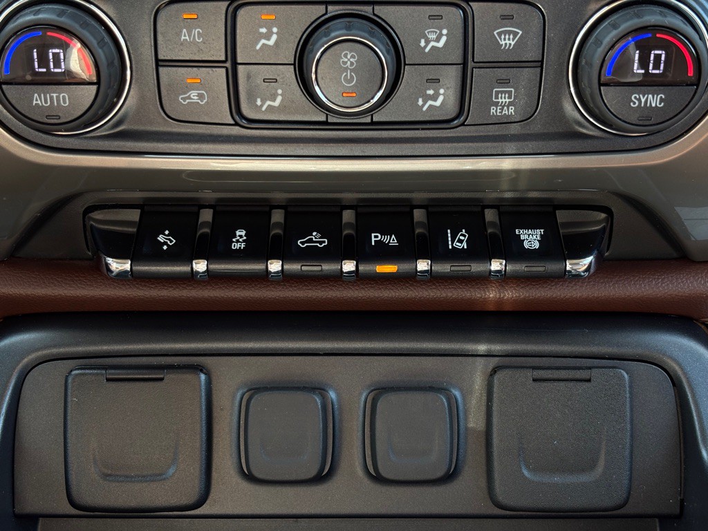 2018 Chevrolet Silverado 1500 Image 46