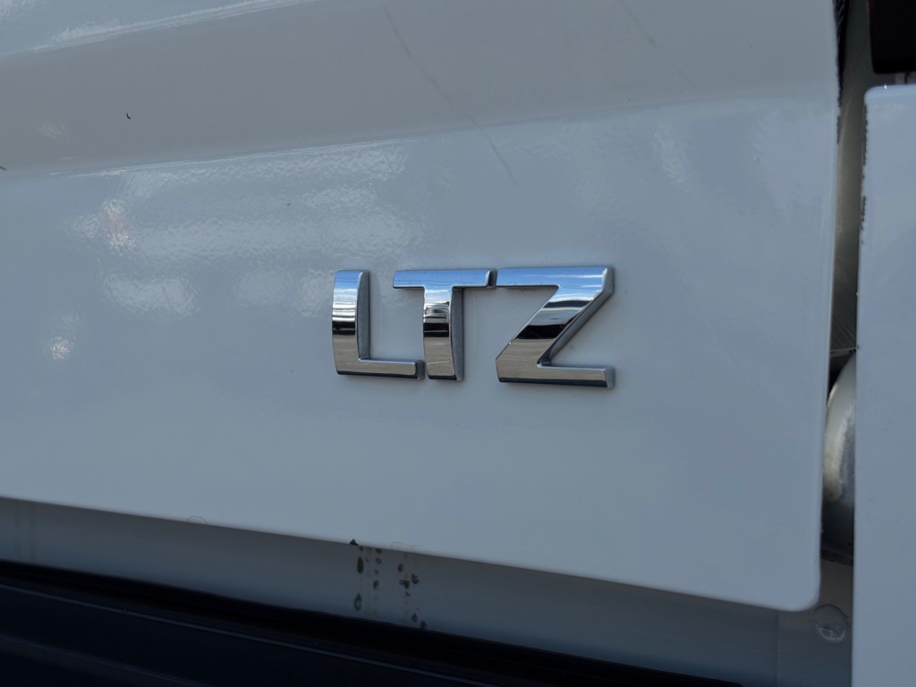 2016 Chevrolet Silverado 1500 Image 11
