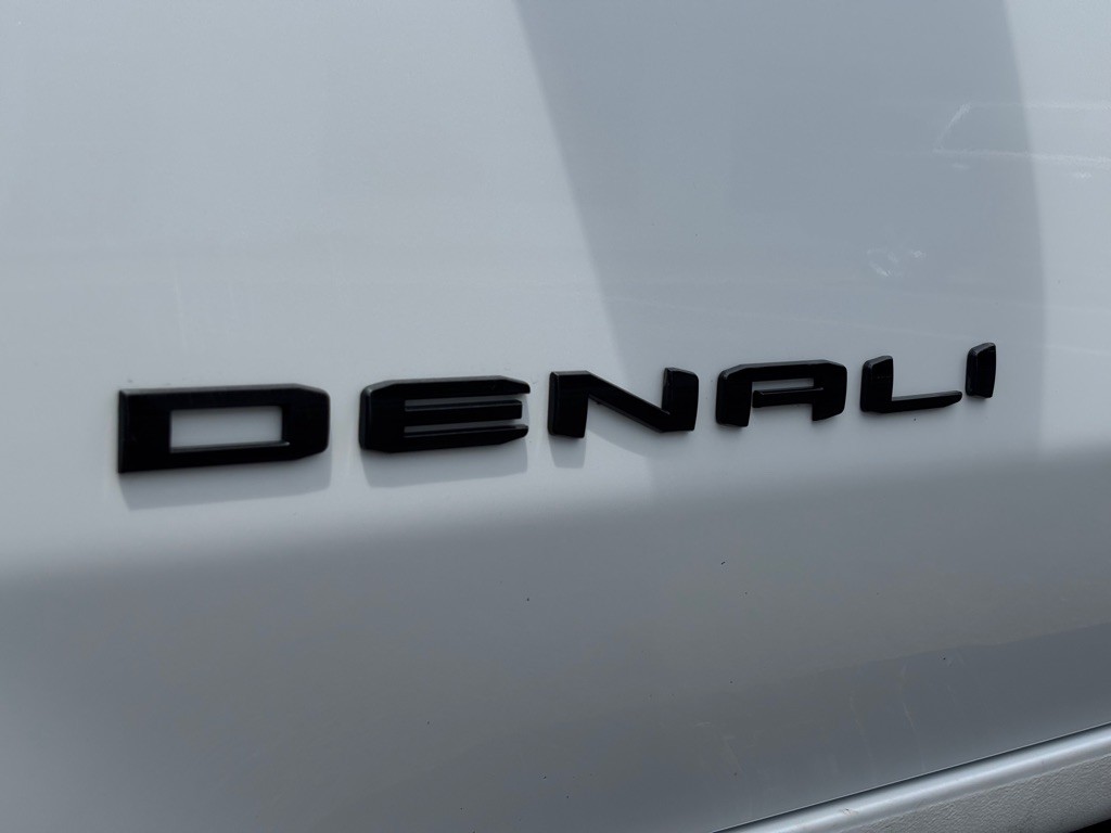 2020 GMC Sierra Image 12