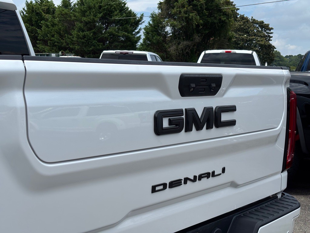 2020 GMC Sierra Image 15
