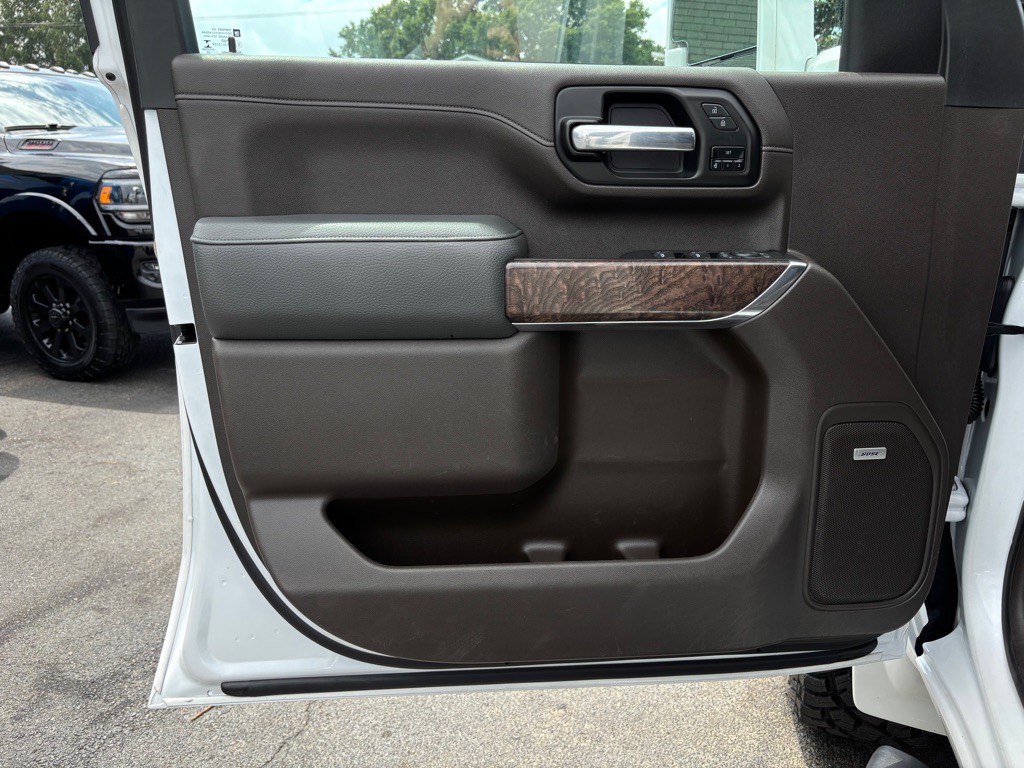 2020 GMC Sierra Image 16