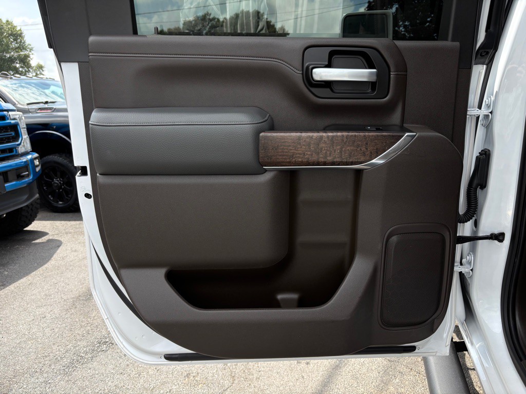 2020 GMC Sierra Image 24