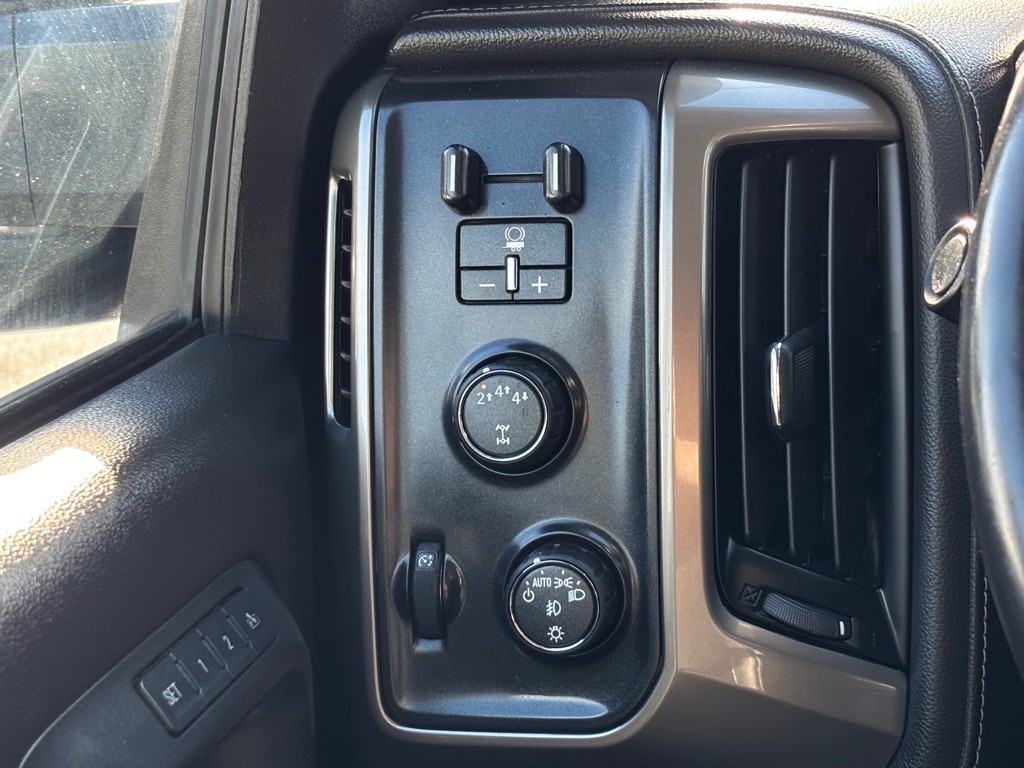2019 Chevrolet Silverado 1500 Image 35