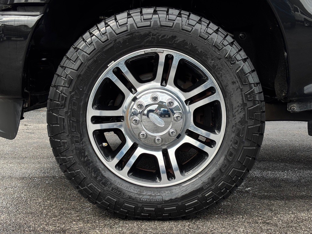 2015 Ford F-250 Image 11