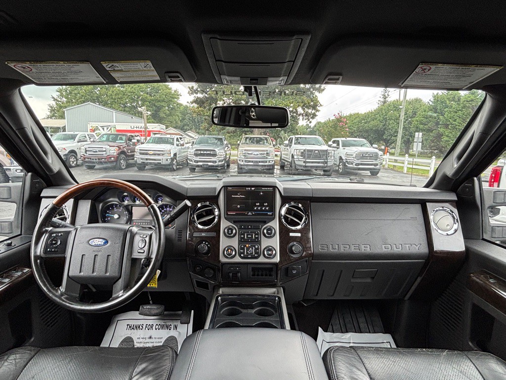 2015 Ford F-250 Image 32