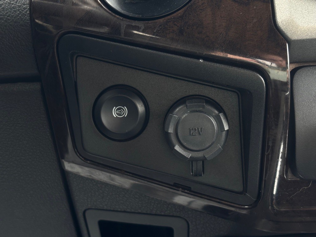 2015 Ford F-250 Image 44