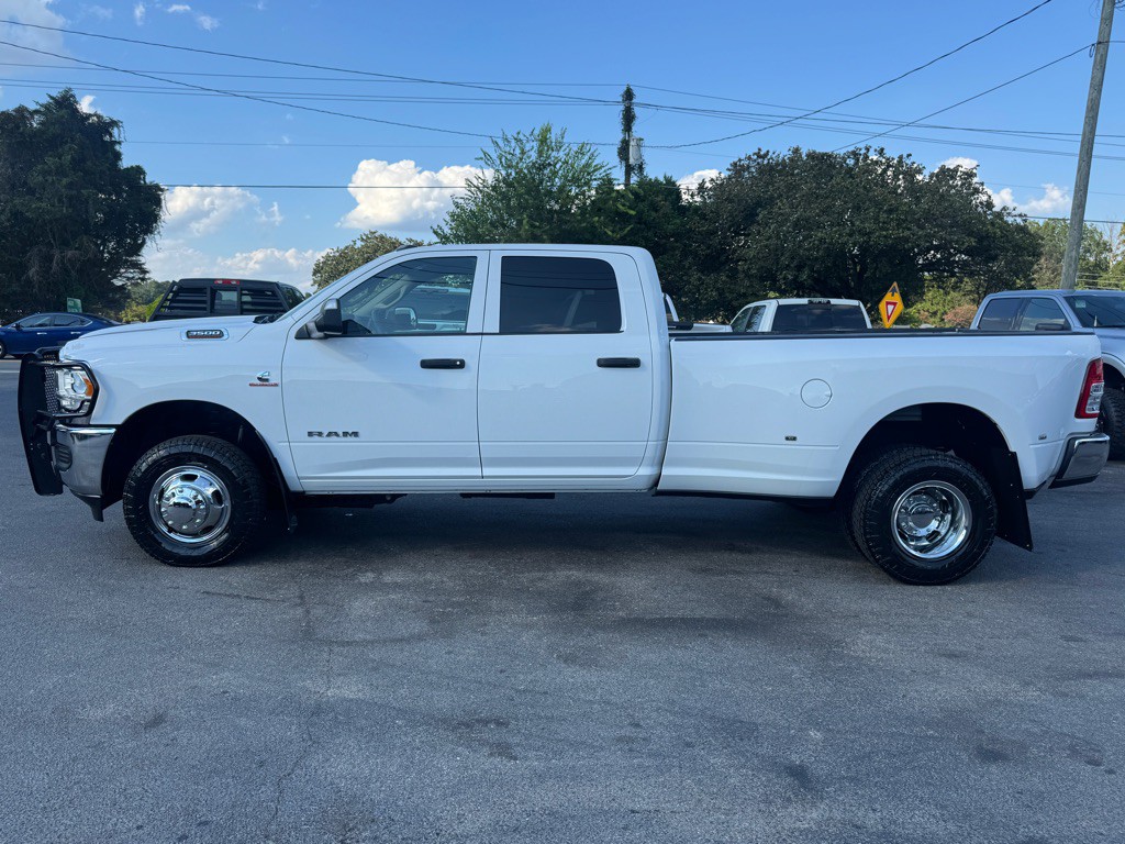 2020 RAM 3500 Image 3