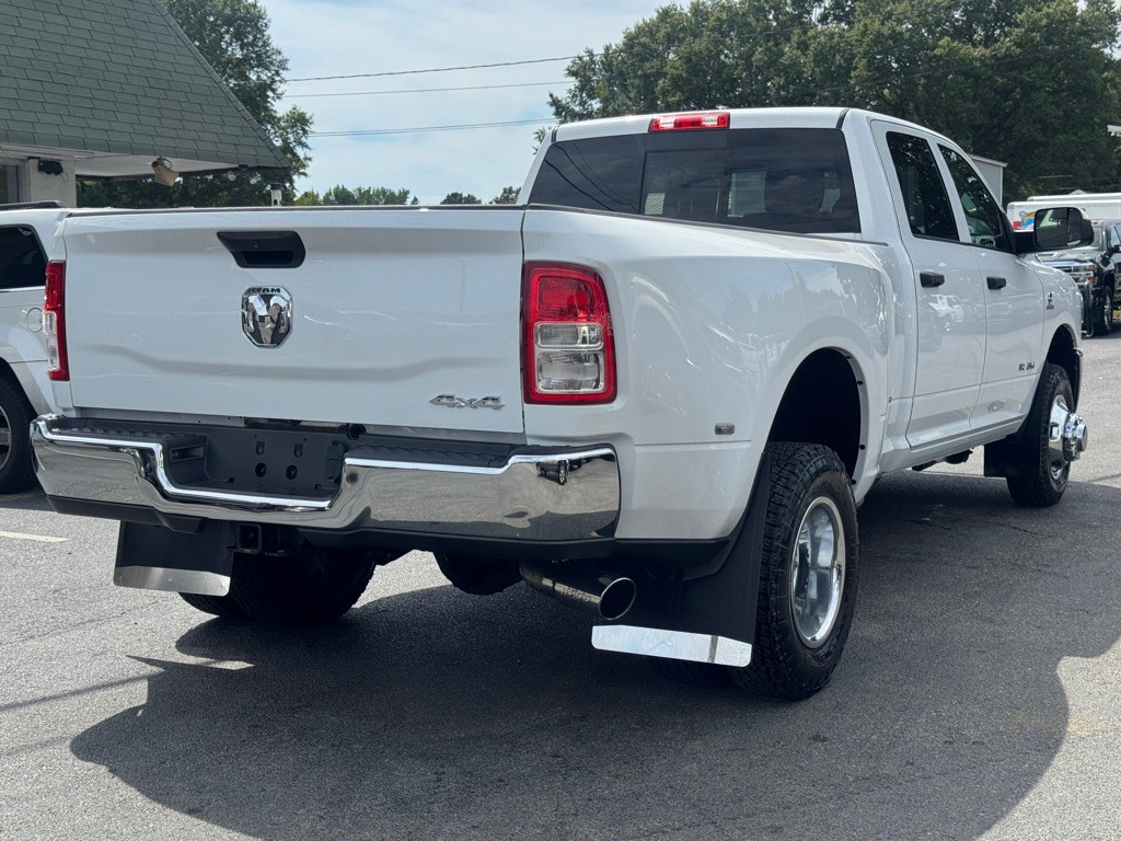 2020 RAM 3500 Image 5