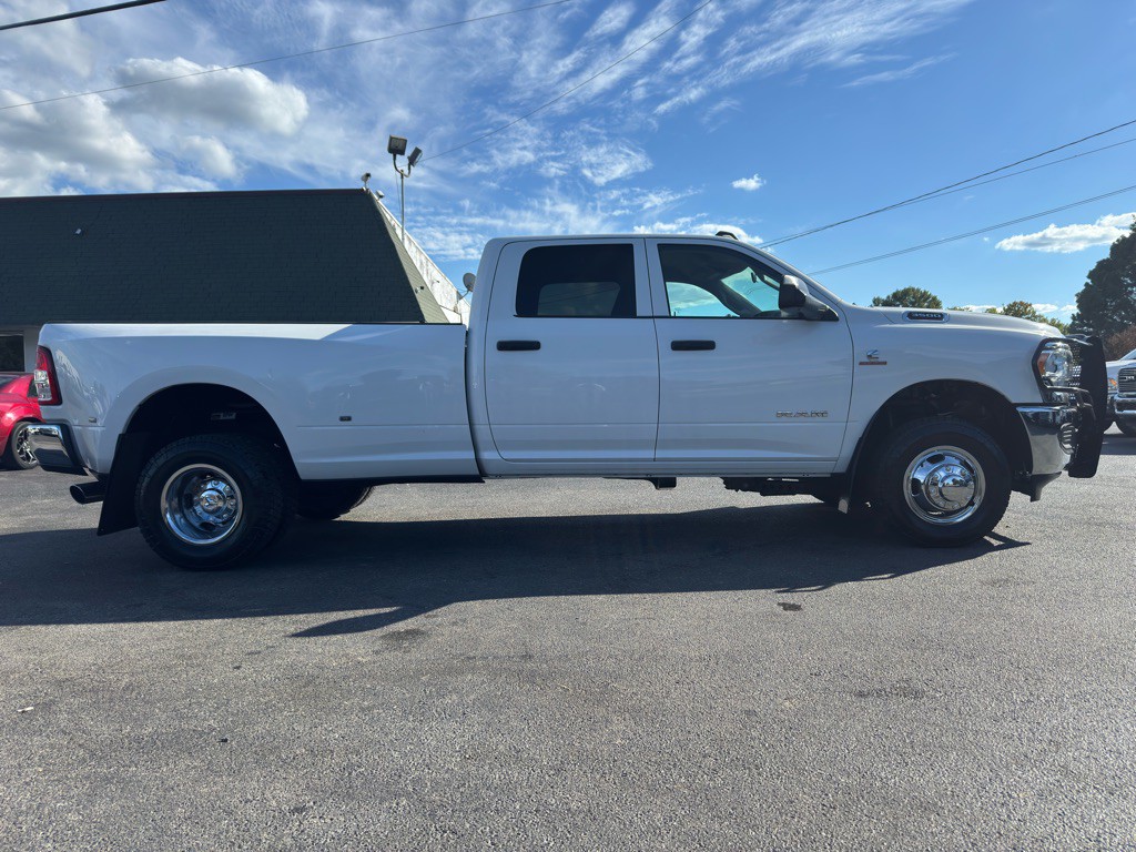 2020 RAM 3500 Image 6
