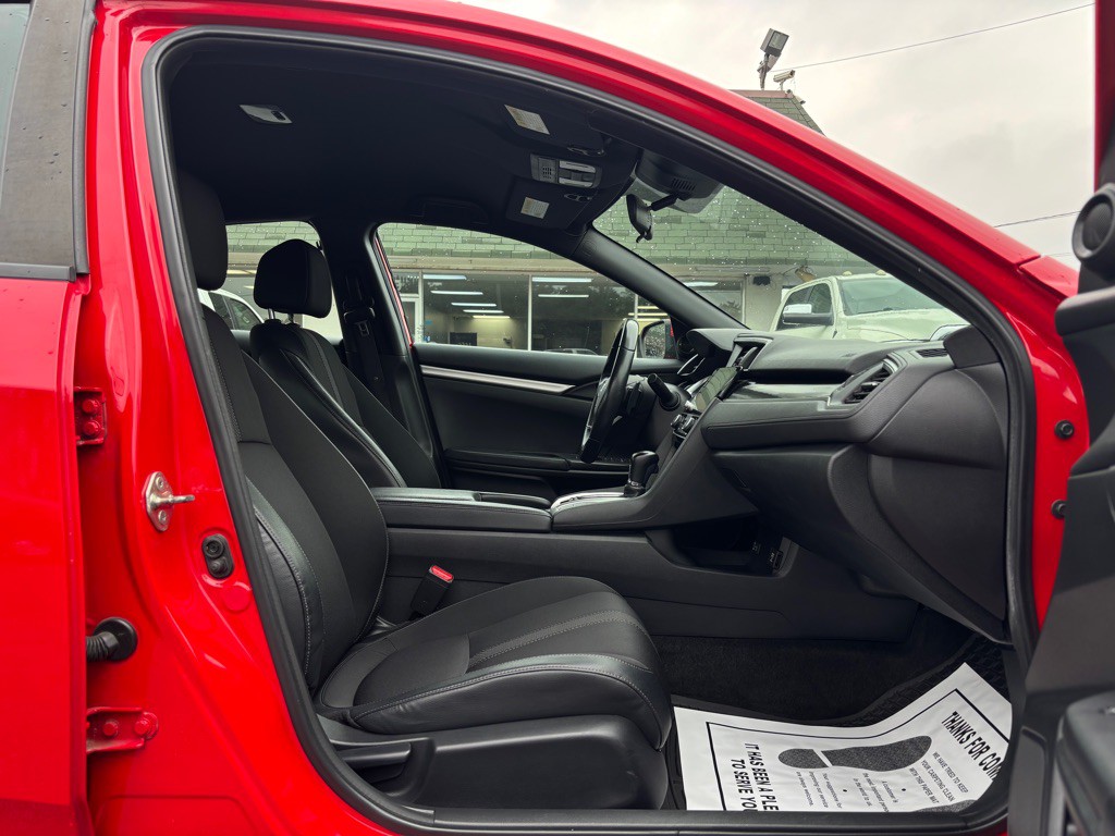 2019 Honda Civic Image 26