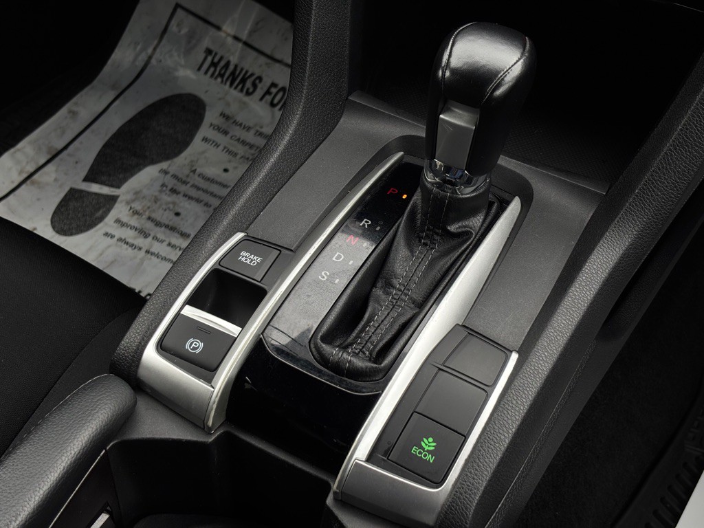 2019 Honda Civic Image 38