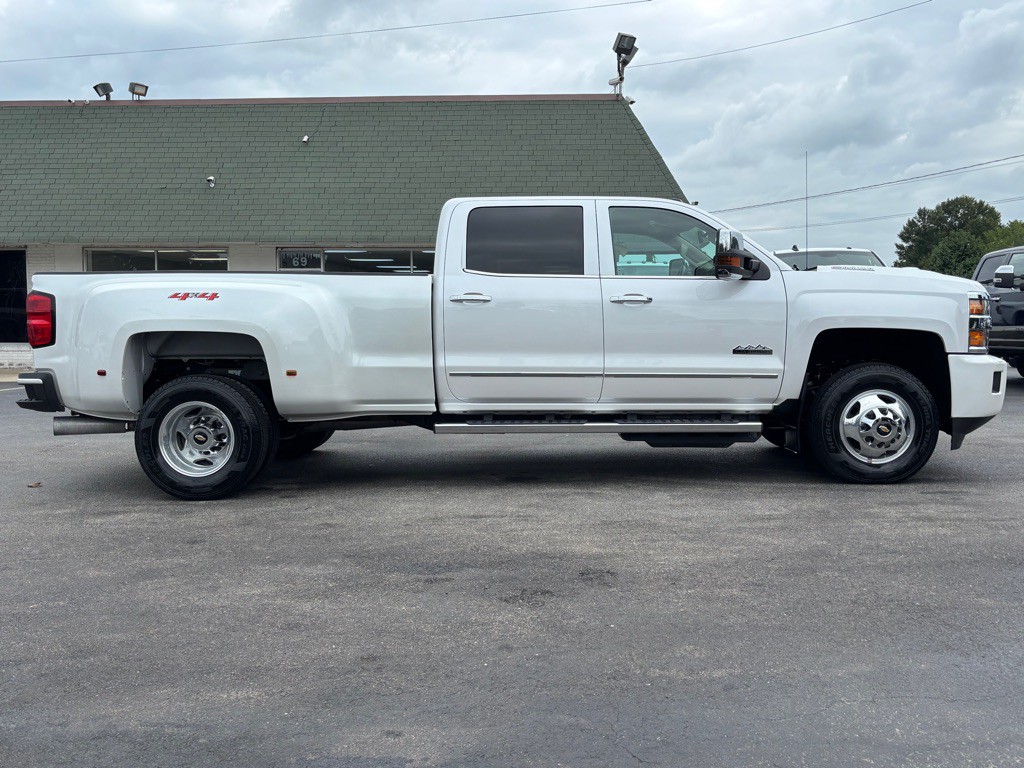 2019 Chevrolet Silverado 1500 Image 4