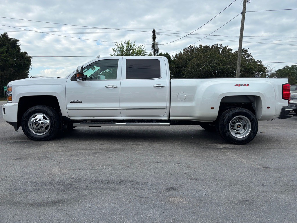 2019 Chevrolet Silverado 1500 Image 8