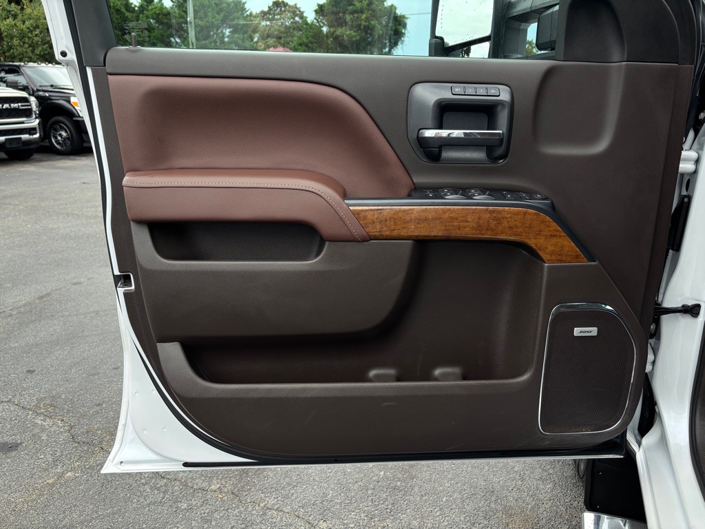2019 Chevrolet Silverado 1500 Image 14