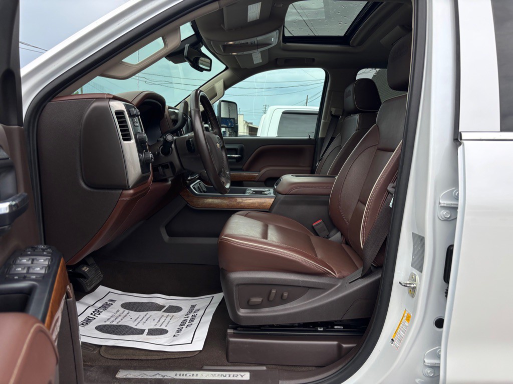 2019 Chevrolet Silverado 1500 Image 17