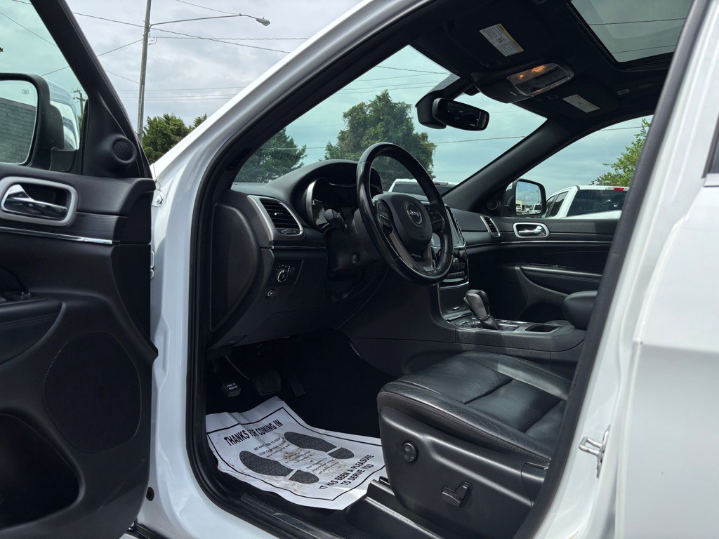 2021 Jeep Grand Cherokee Image 17