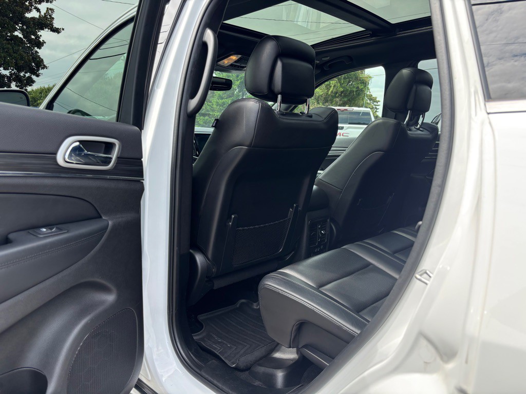 2021 Jeep Grand Cherokee Image 24