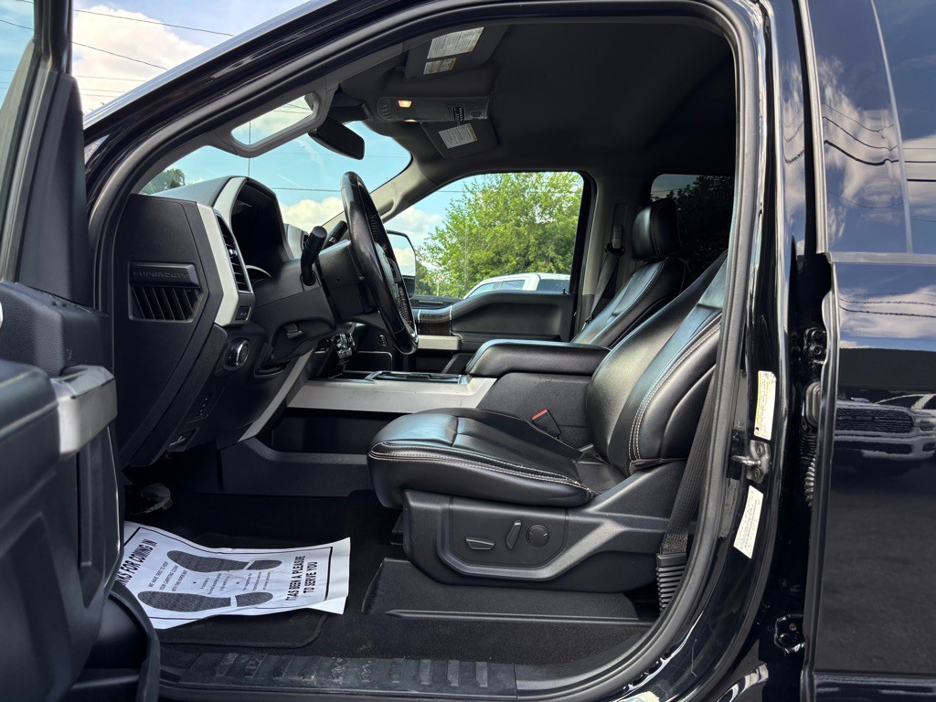 2021 Ford F-250 Image 17