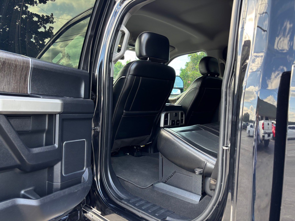 2021 Ford F-250 Image 25