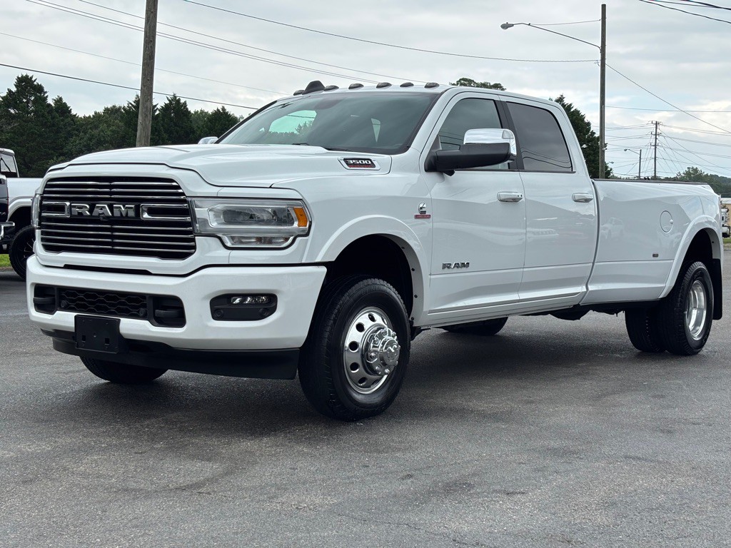 2021 RAM 3500 Image 9