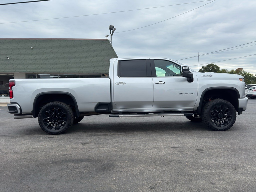 2022 Chevrolet Silverado 1500 Image 3