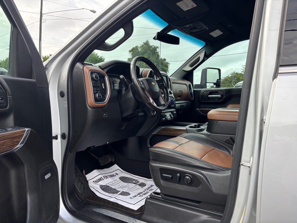 2022 Chevrolet Silverado 1500 Image 17