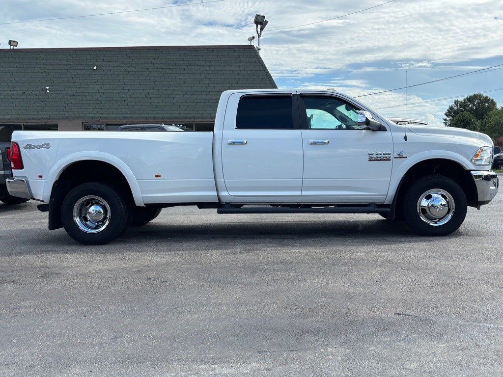 2018 RAM 3500 Image 4
