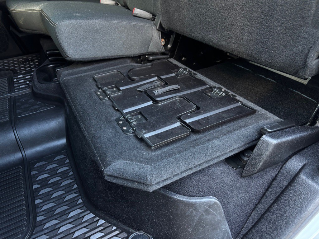 2021 RAM 2500 Image 32