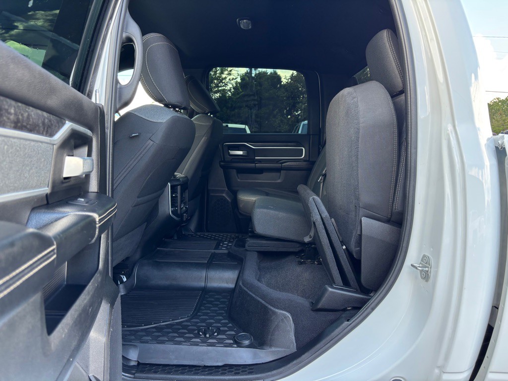 2021 RAM 2500 Image 36