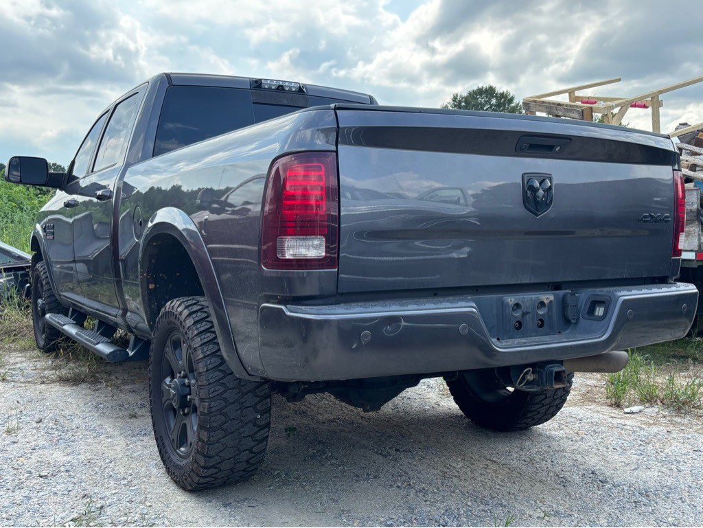 2016 RAM 2500 Image 2