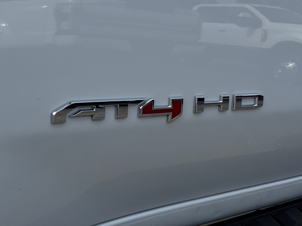 2021 GMC Sierra Image 11