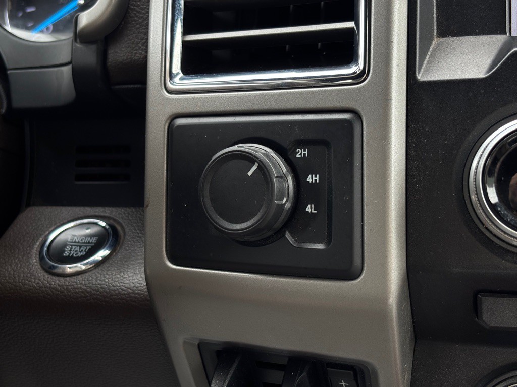 2017 Ford F-350 Image 52