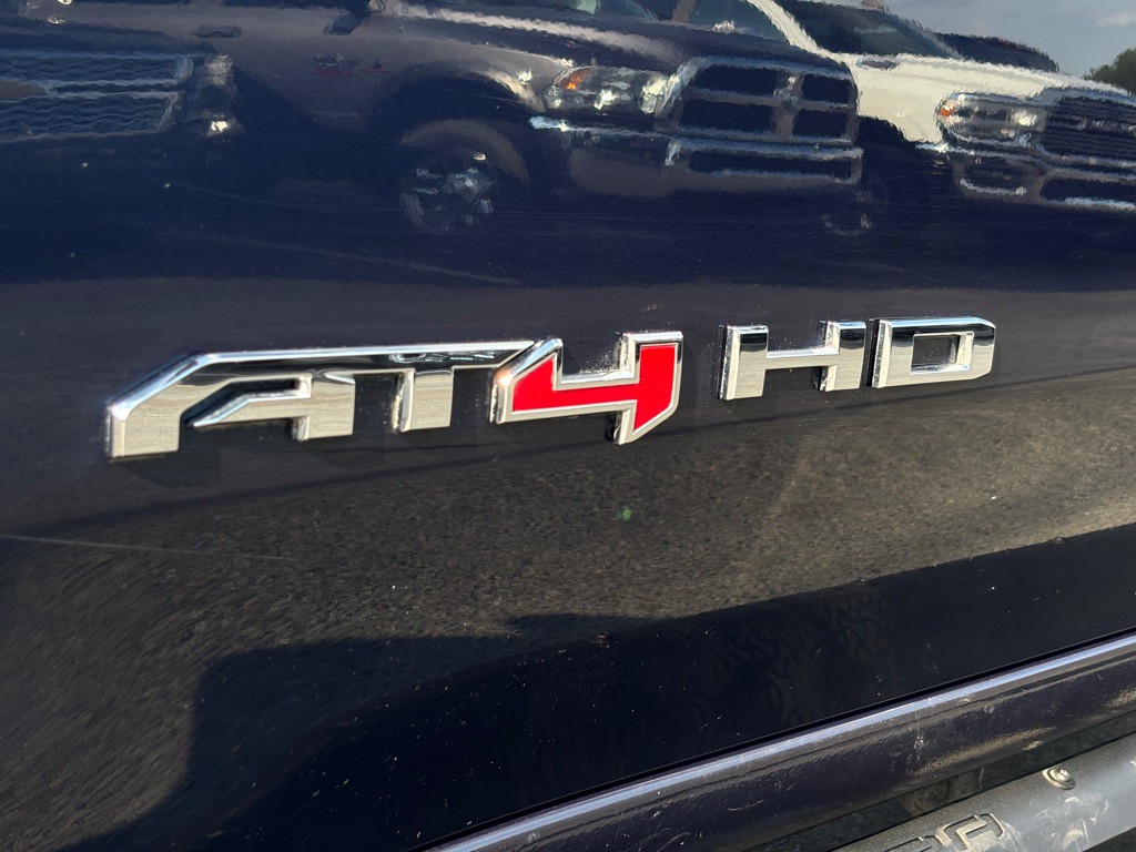 2021 GMC Sierra Image 12