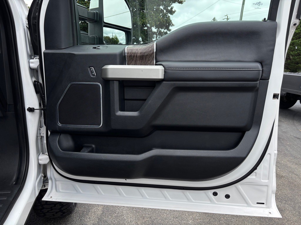 2019 Ford F-350 Image 25